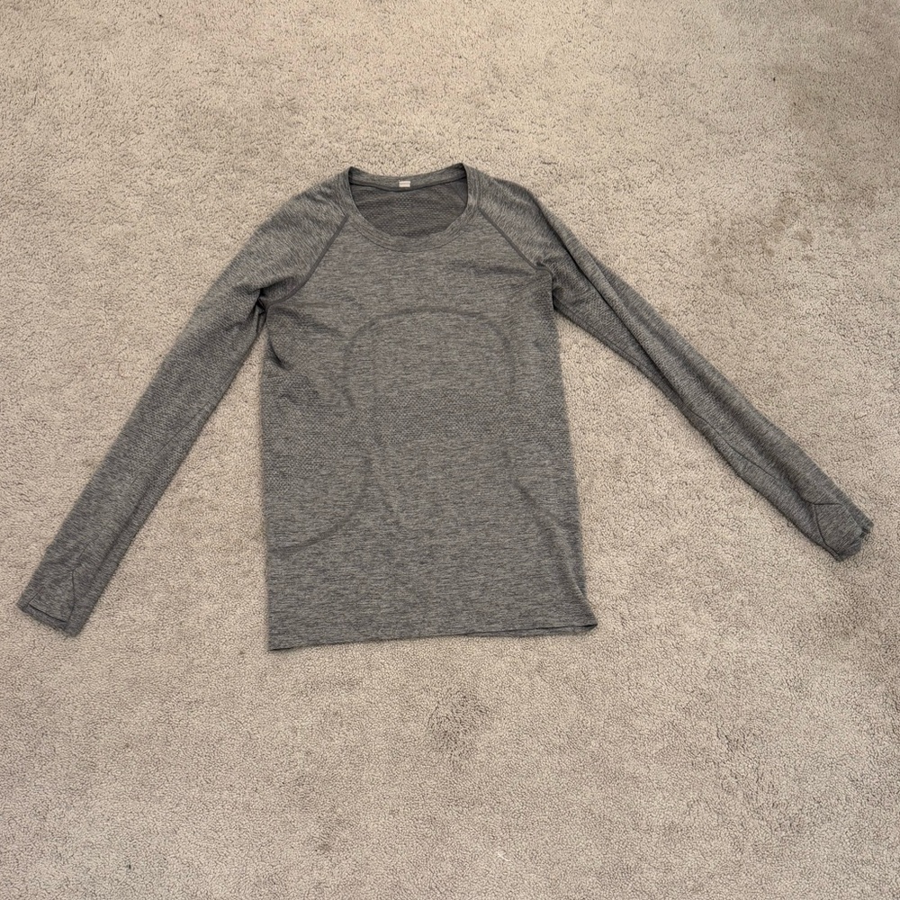 Lululemon Gray Swiftly Tech long sleeve